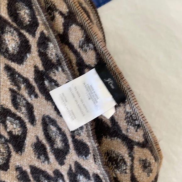 J Crew wrap  NEW PRICE - Picture 2 of 3